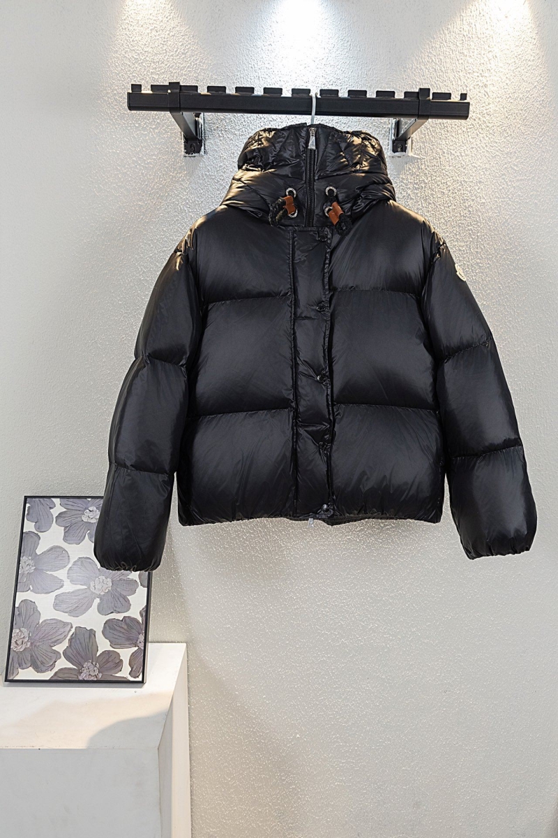 G*u*i jackets